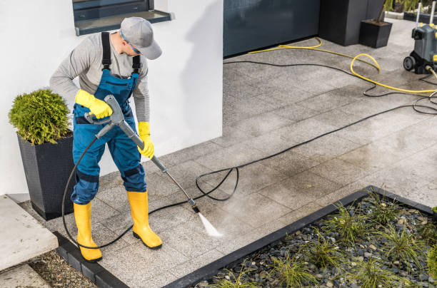 Best Concrete Pressure Washing  in Rden, WA